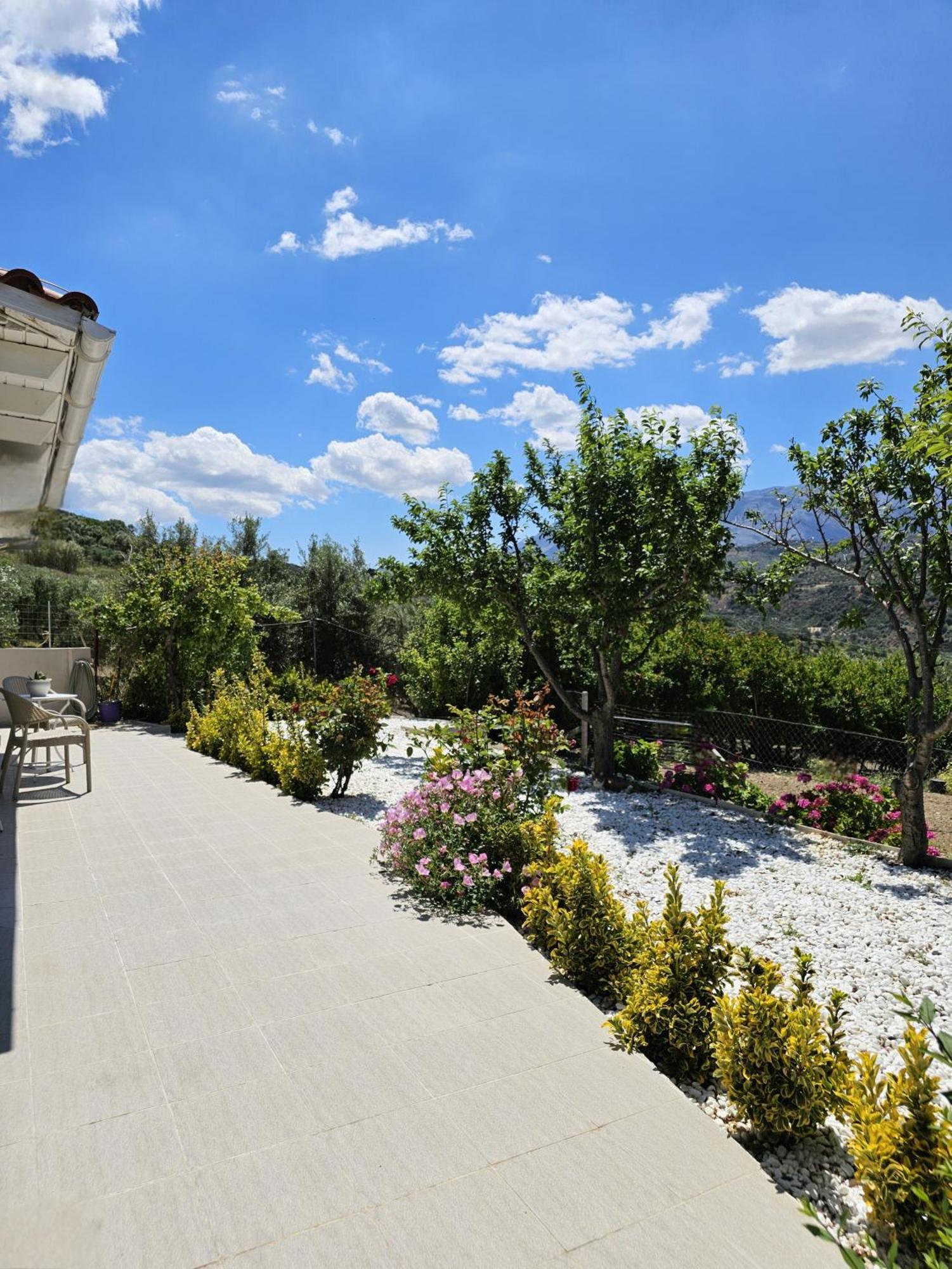Ornament: Infinite Nature Villa Dhafnes Exterior photo